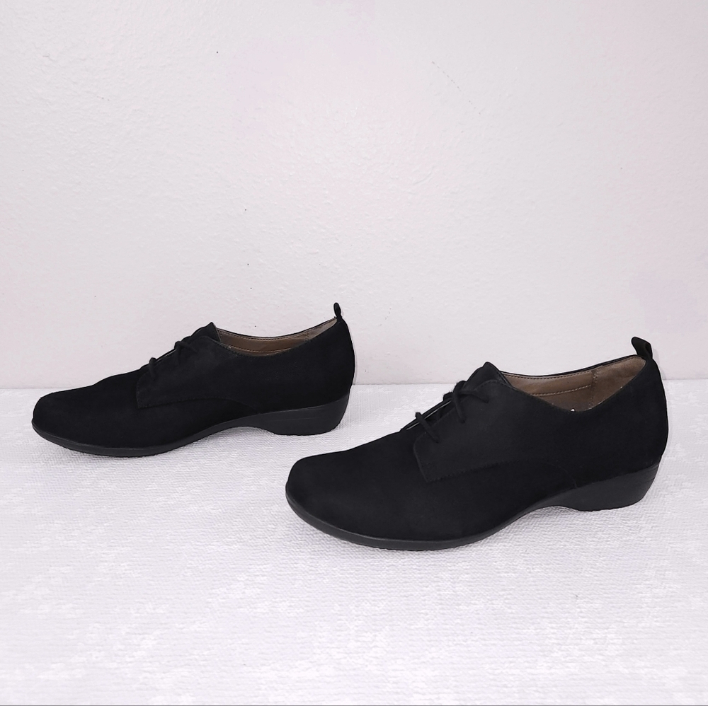 DANSKO Finola Oxford Black Nubuck Lace-Up Comfort Shoes - Picture 2 of 9